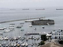 vista desde la ciudad alta al puerto
